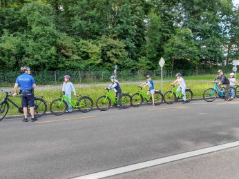 Verkehrsgarten mit der 4. Klasse