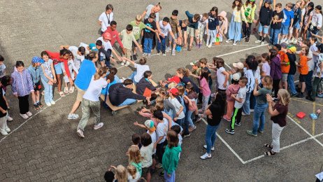 Schöne Ferien! Abschied 6. Klasse